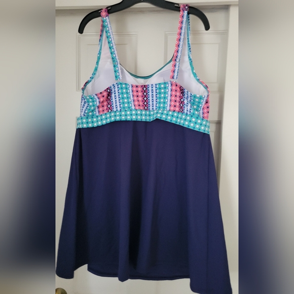 Lands End Dresskini 20W Swim Dress without the bottoms - Picture 2 of 8